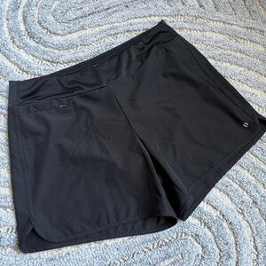 NWOT Women's Black Hang Ten Swim Shorts with liner